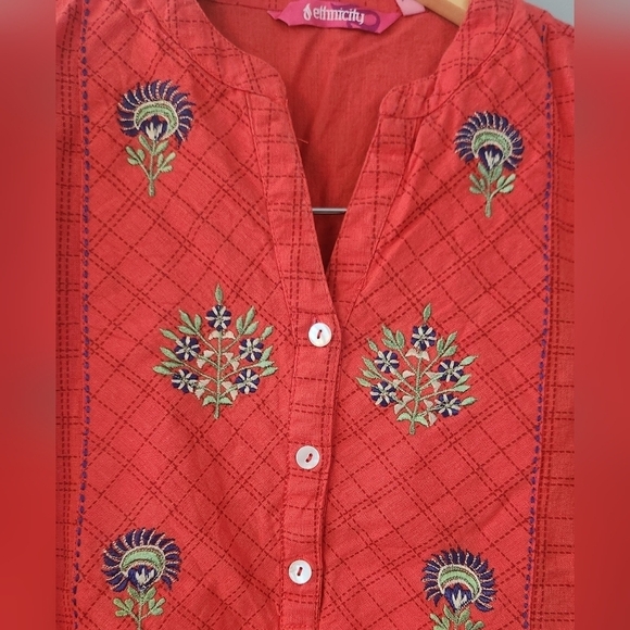 Cotton kurta coral color. Sz SM bust 36' New condition - Picture 4 of 5